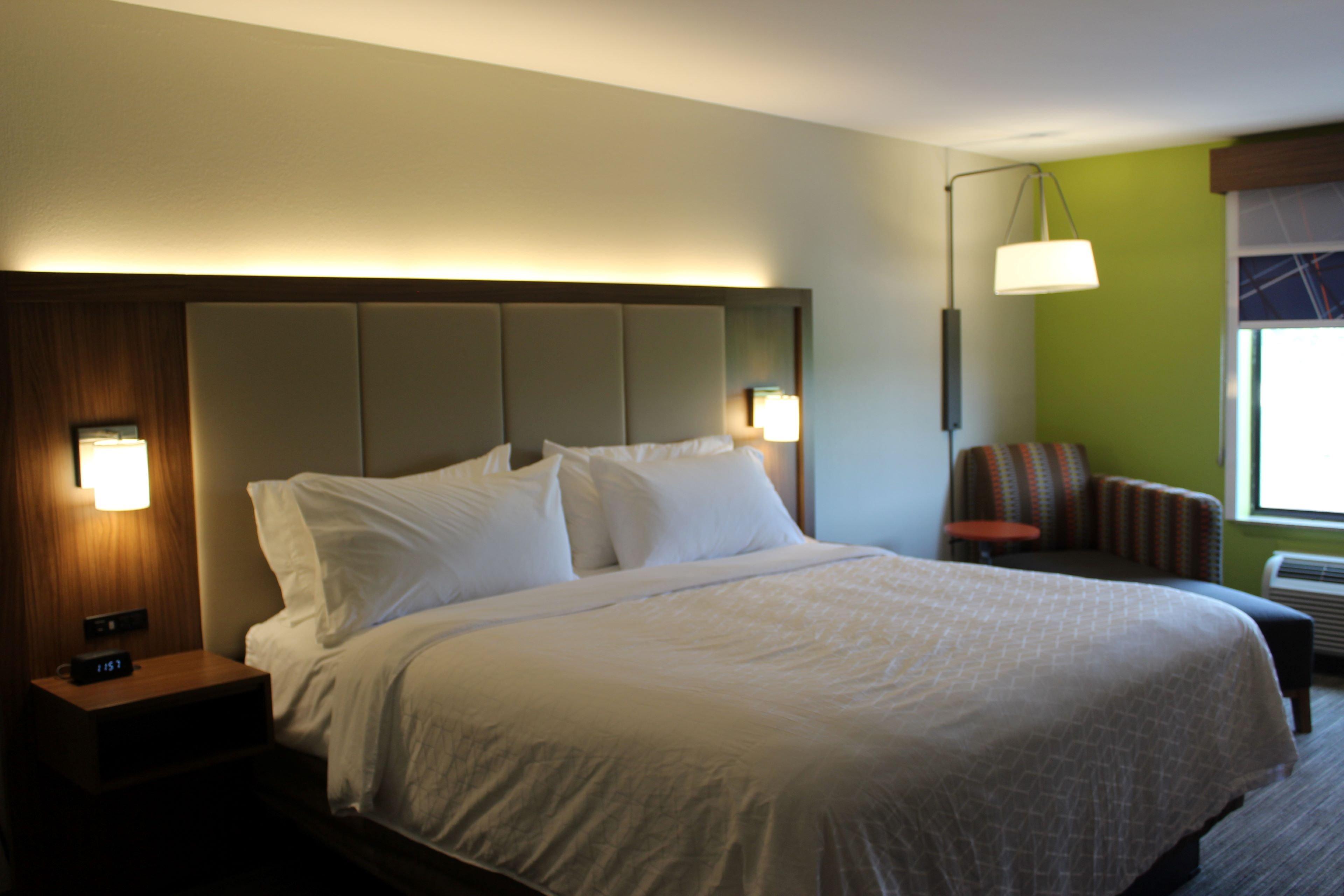 Holiday Inn Express Forest City By Ihg Extérieur photo