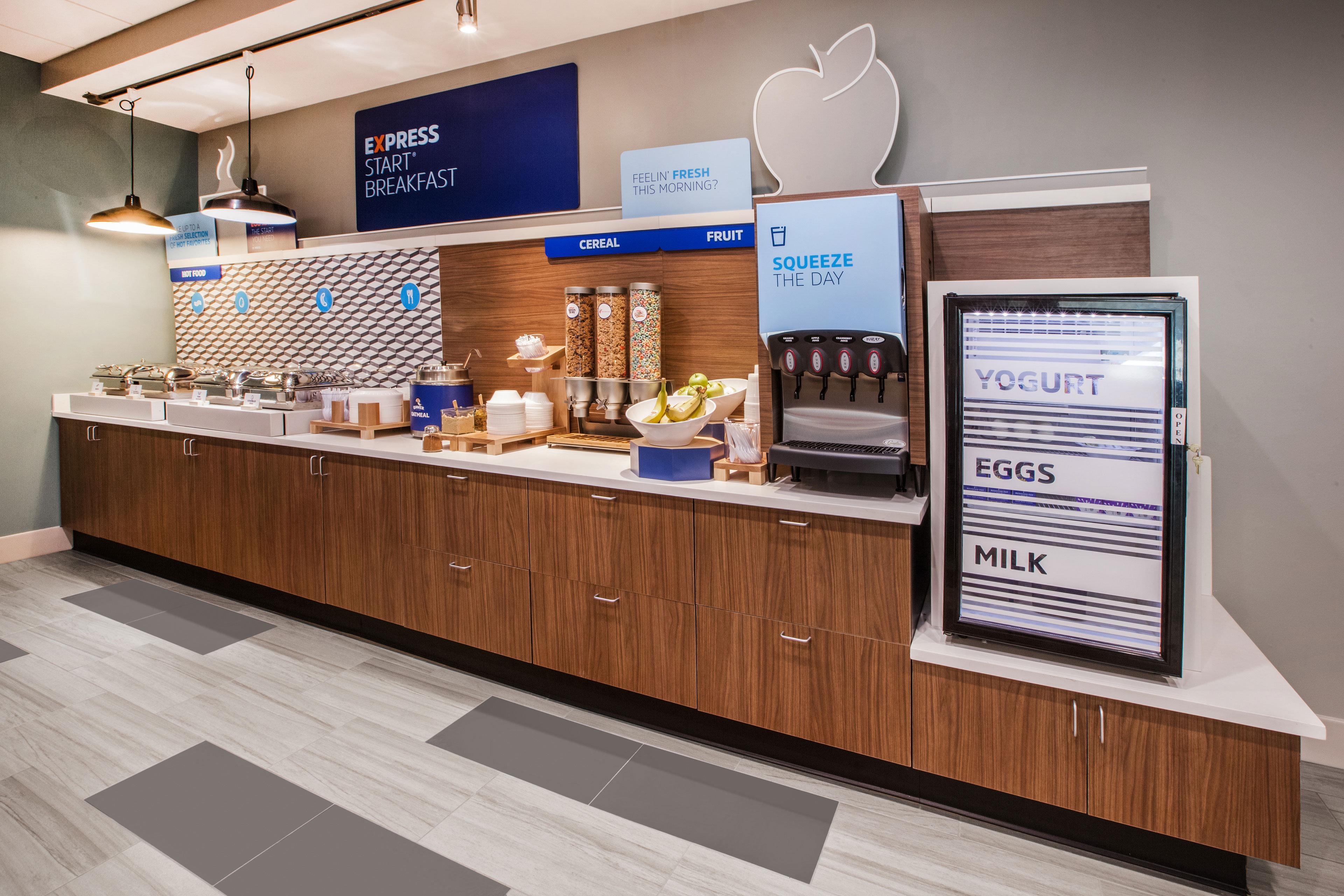 Holiday Inn Express Forest City By Ihg Extérieur photo